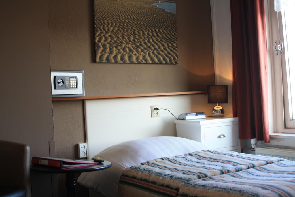 Hotel Zee En Duin كاتفايك أن زي الغرفة الصورة